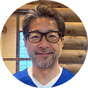 「明日からの臨床にすぐ活かせる形で具体的に解説されています」